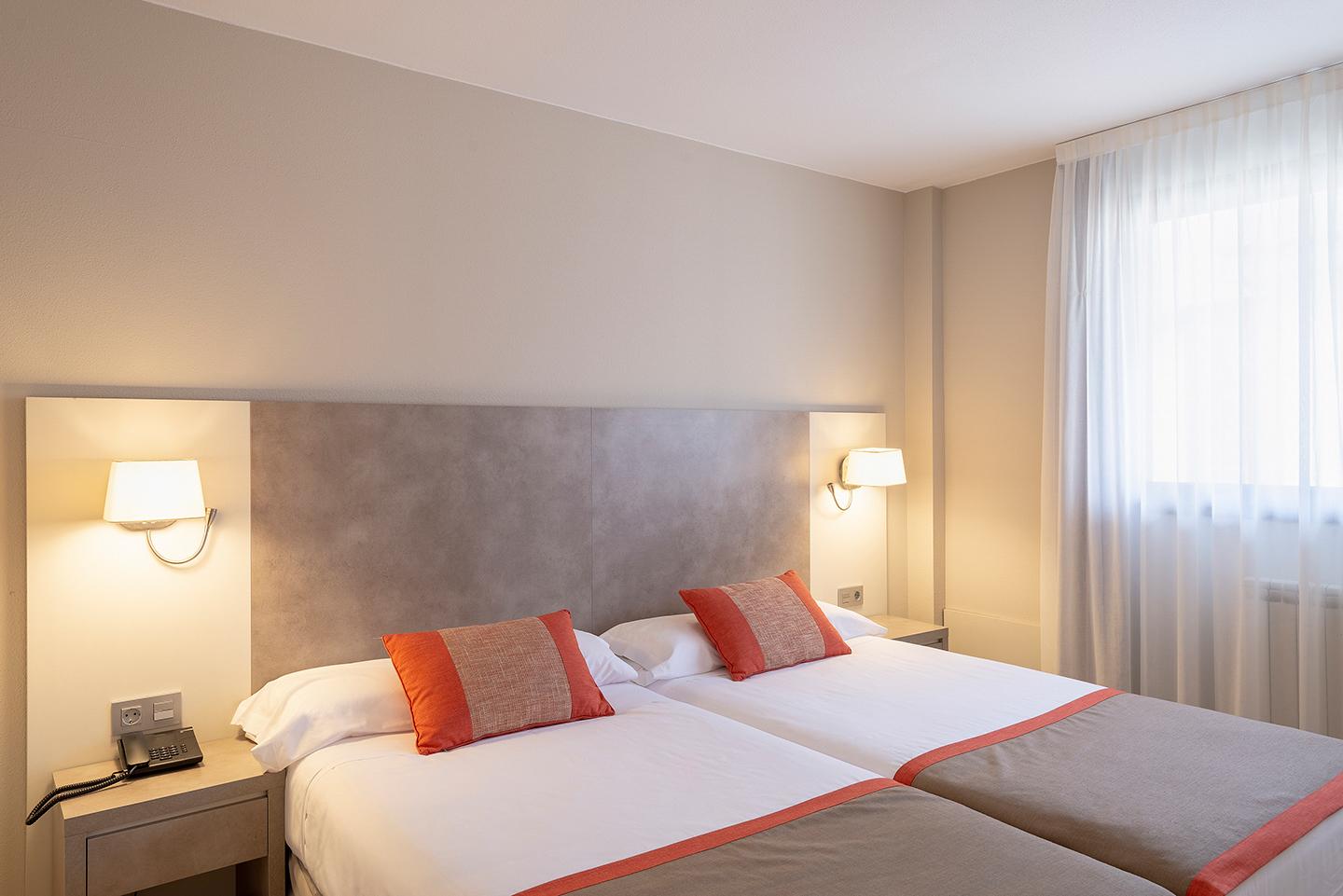 Hotel & Spa Real Jaca Exterior photo